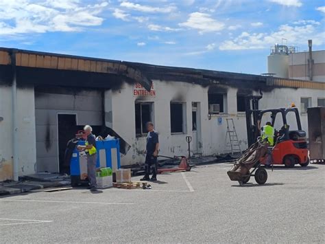 Incendie maitrisé dans l'usine Lactalis de Montauban, 17 salariés .